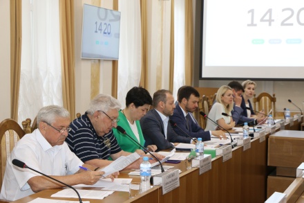 Нового главу Липецка депутаты выберут из трех кандидатов 