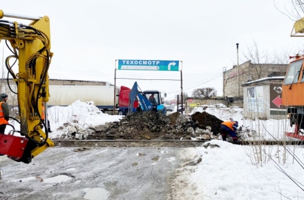 В районе здания №8 по улице Московская демонтирован железнодорожный переезд