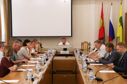 Депутатам горсовета рассказали о том, как проходит пожароопасный сезон