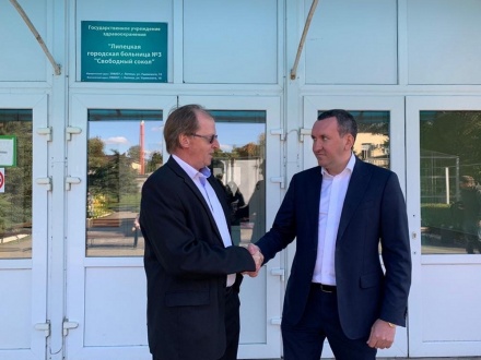 Депутат Станислав Каменецкий оказал помощь городской больнице «Свободный Сокол»
