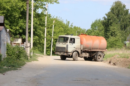 В горсовете обсудили, как бороться с черными ассенизаторами 