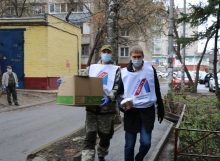 Пасхальные куличи начали доставлять пожилым людям и инвалидам в Липецке