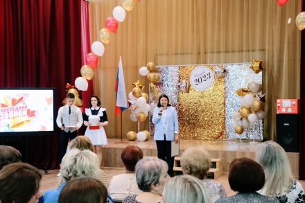 Евгения Фрай выпускникам: Вы нужны родному Липецку, вы – главное его достояние!