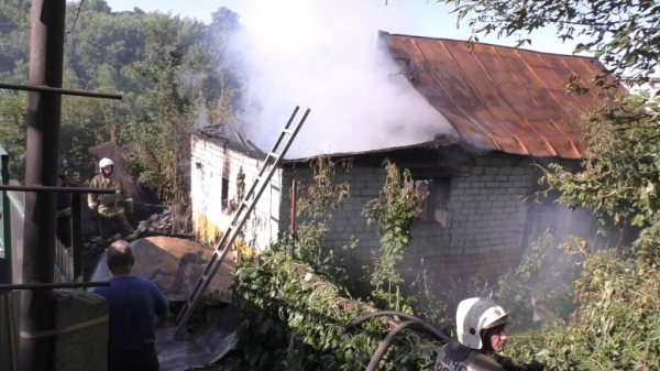 Из-за теплой и сухой октябрьской погоды ситуация в Липецке остается пожароопасной