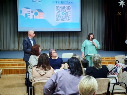 Вместе меняем округ: жители и депутаты определяют приоритеты благоустройства