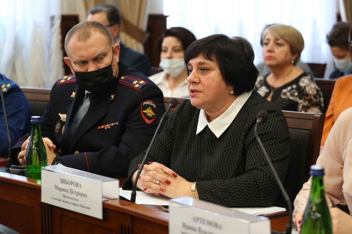 Депутаты избрали Марину Зиборову главным аудитором Липецка
