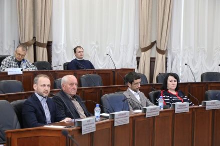 В горсовете подвели итоги отопительного сезона