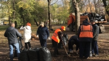 С городских территорий вывезено больше 2,3 тысяч кубометров мусора