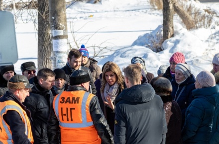 Преображение Привокзальной площади и сохранение моста на улице Гайдара Евгения Уваркина обсудила с представителями ОАО «РЖД»