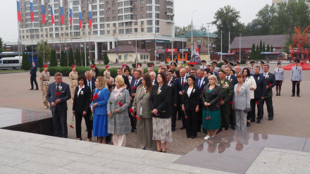 Евгения Фрай приняла участие в праздновании 80-летия освобождения от немецко-фашистских захватчиков Брянщины