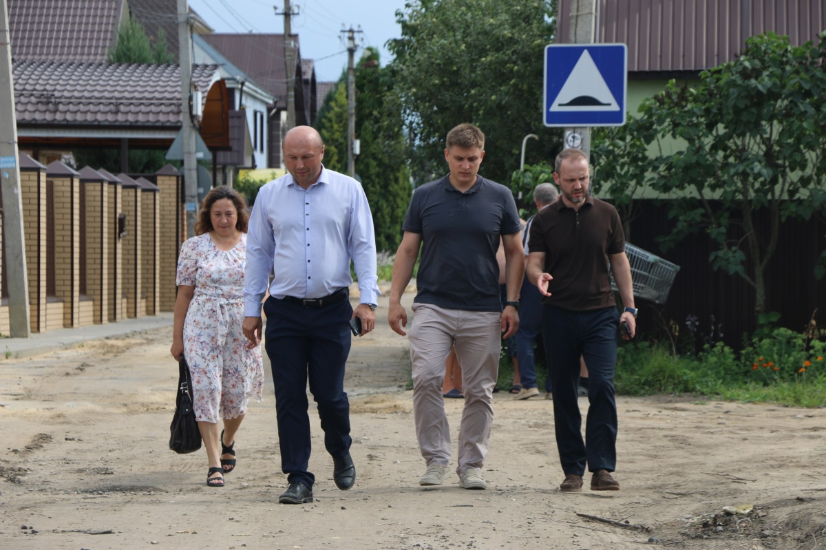 Наказы жителей: округ Бориса Понаморева 