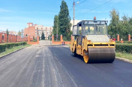 За полгода городские службы отремонтировали более 27 тысяч квадратных метров дорог